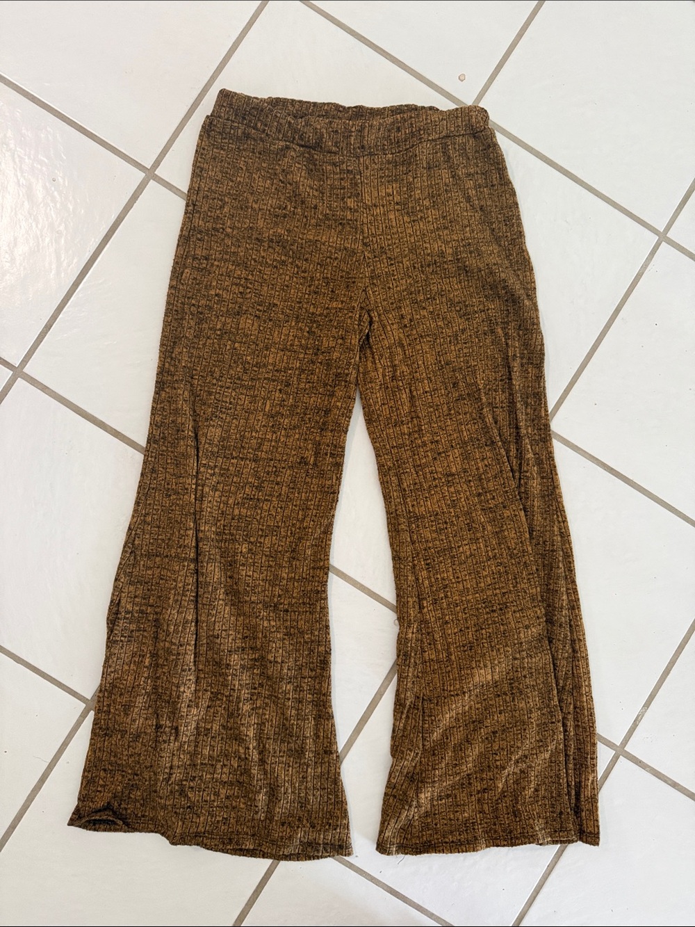 EARTHBOUND Brown Ribbed Wide-Leg Knit Pants